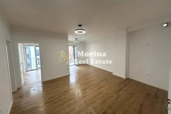 Shtepi ne shitje Apartament ne Tirane, 2+1, Mobilimi Bosh, pa mobiluar, Pagesa 150,000  Euro.