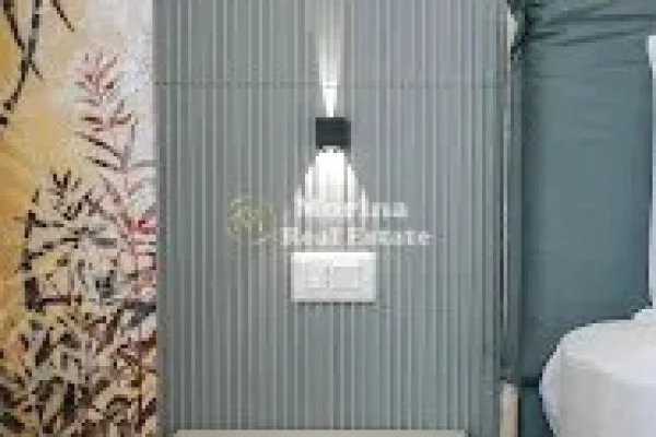 Ambiente Commerciale in Vendita 5+1 a Valona - 3,000,000 Euro