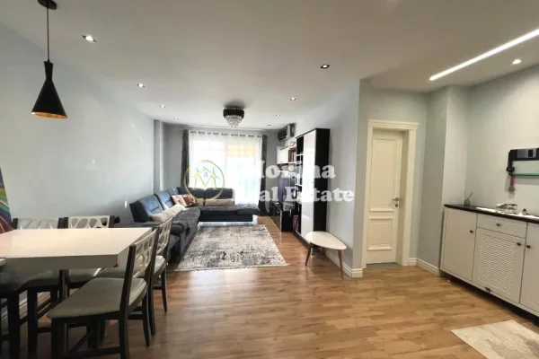 Shtepi me qera Apartament ne Tirane, 2+1, Mobilimi E mobiluar, Pagesa 550  Euro.