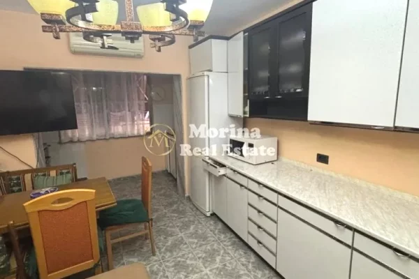 Qera, Apartament 2+1, Shkolla e Kuqe 550 euro/muaj