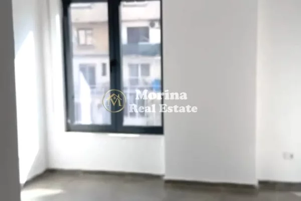 Shtepi me qera 1+1 ne Tirane - 450 Euro