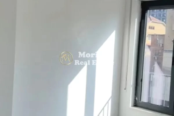 Shtepi me qera Apartament ne Tirane, 1+1, Mobilimi Bosh, pa mobiluar, Pagesa 450  Euro.