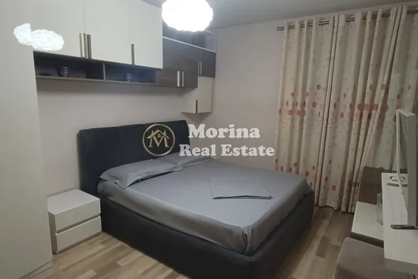 Shtepi me qera Apartament ne Tirane, 2+1, Mobilimi E mobiluar, Pagesa 900  Euro.