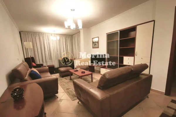 Shtepi me qera Apartament ne Tirane, 2+1, Mobilimi E mobiluar, Pagesa 900  Euro.