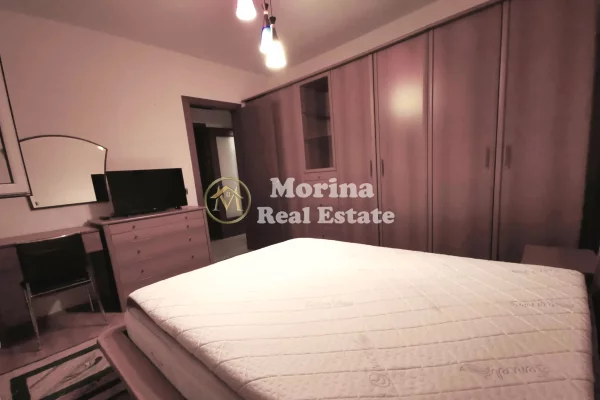 Shtepi me qera Apartament ne Tirane, 2+1, Mobilimi E mobiluar, Pagesa 900  Euro.