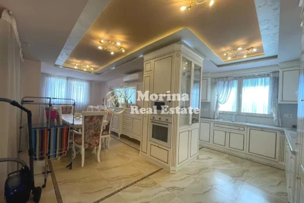 Shtepi ne shitje Apartament ne Tirane, 4+1, Mobilimi E mobiluar, Pagesa 432,600  Euro.