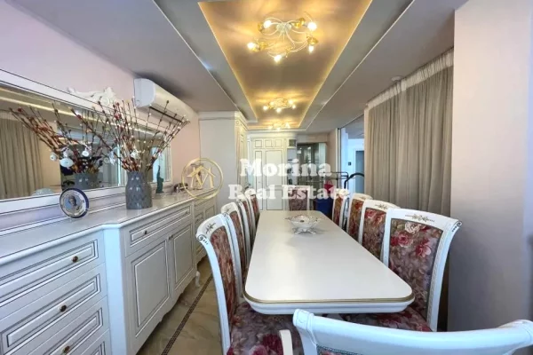 Shtepi ne shitje Apartament ne Tirane, 4+1, Mobilimi E mobiluar, Pagesa 432,600  Euro.