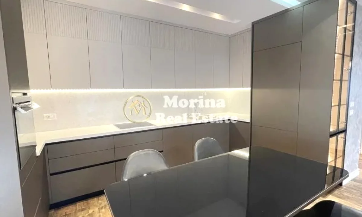 Shtepi me qera Apartament ne Tirane, 3+1, Mobilimi E mobiluar, Pagesa 1,800  Euro.
