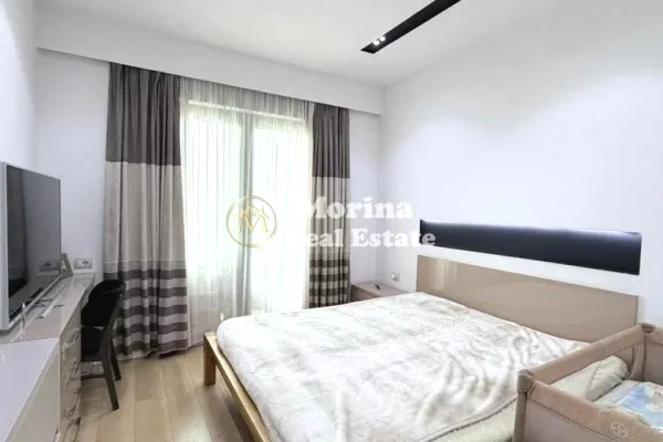 Appartamento in vendita a Tirana 3+1, Arredato