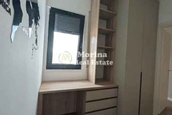Shtepi me qera Apartament ne Tirane, 2+1, Mobilimi E mobiluar, Pagesa 900  Euro.