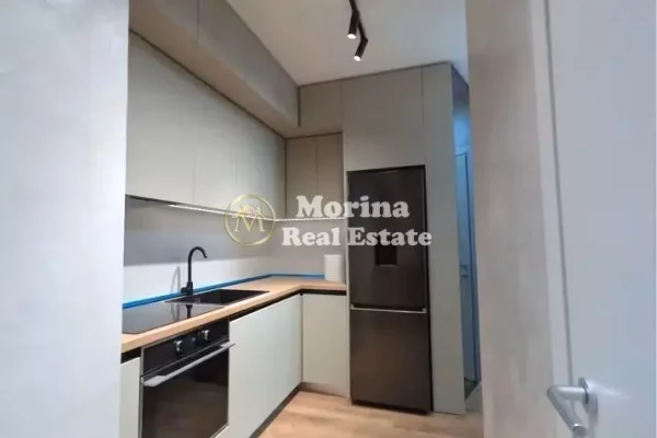 Shtepi me qera Apartament ne Tirane, 2+1, Mobilimi E mobiluar, Pagesa 900  Euro.
