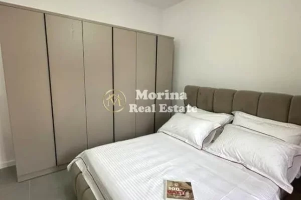 Shtepi ne shitje Vila Luksoze ne Durres, 5+1, Mobilimi E mobiluar, Pagesa 550,000  Euro.