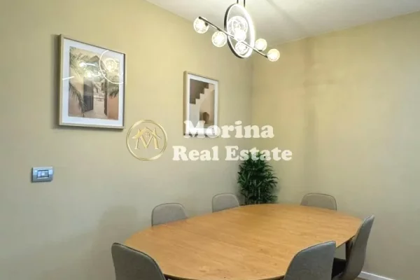 Shtepi me qera Apartament ne Tirane, 2+1, Mobilimi E mobiluar, Pagesa 900  Euro.