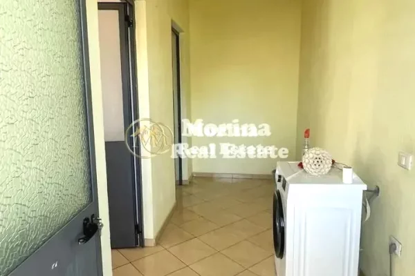 Shtepi me qera Shtepi Private ne Tirane, 1+1, Mobilimi E mobiluar, Pagesa 400  Euro.