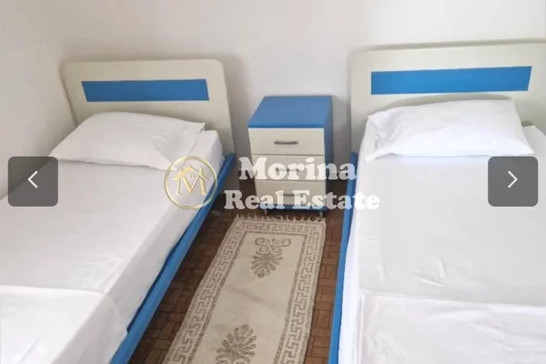 Shtepi me qera Shtepi Private ne Tirane, 2+1, Mobilimi E mobiluar, Pagesa 450  Euro.