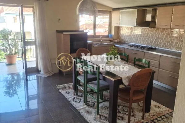 Shtepi me qera 2+1 ne Tirane - 450 Euro