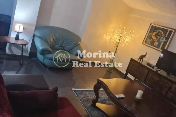 Shtepi me qera Shtepi Private ne Tirane, 2+1, Mobilimi E mobiluar, Pagesa 450  Euro.