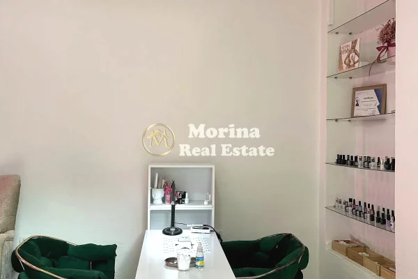 Qera Ambjent Biznesi/dyqan, Rruga Hoxha Tasim, 350 Euro/Muaj