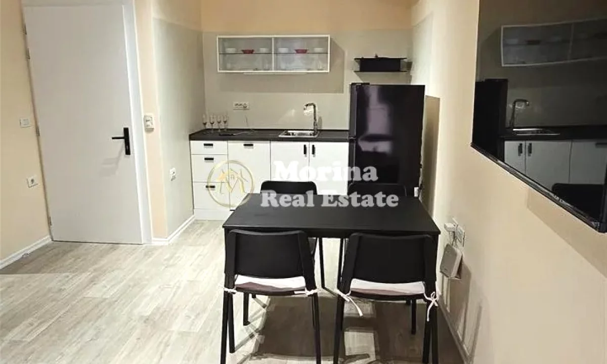 Shtepi me qera Apartament ne Tirane, 1+1, Mobilimi E mobiluar, Pagesa 800  Euro.