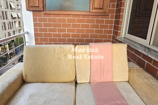 Shtepi me qera Apartament ne Tirane, 1+1, Mobilimi E mobiluar, Pagesa 800  Euro.