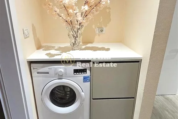 Shtepi me qera Apartament ne Tirane, 1+1, Mobilimi E mobiluar, Pagesa 800  Euro.