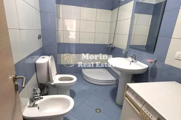 Shtepi me qera Apartament ne Tirane, 2+1, Mobilimi E mobiluar, Pagesa 550  Euro.