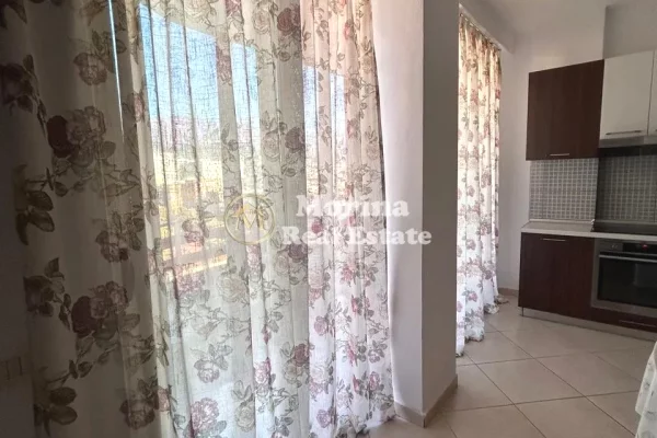 Shtepi me qera Apartament ne Tirane, 2+1, Mobilimi E mobiluar, Pagesa 550  Euro.