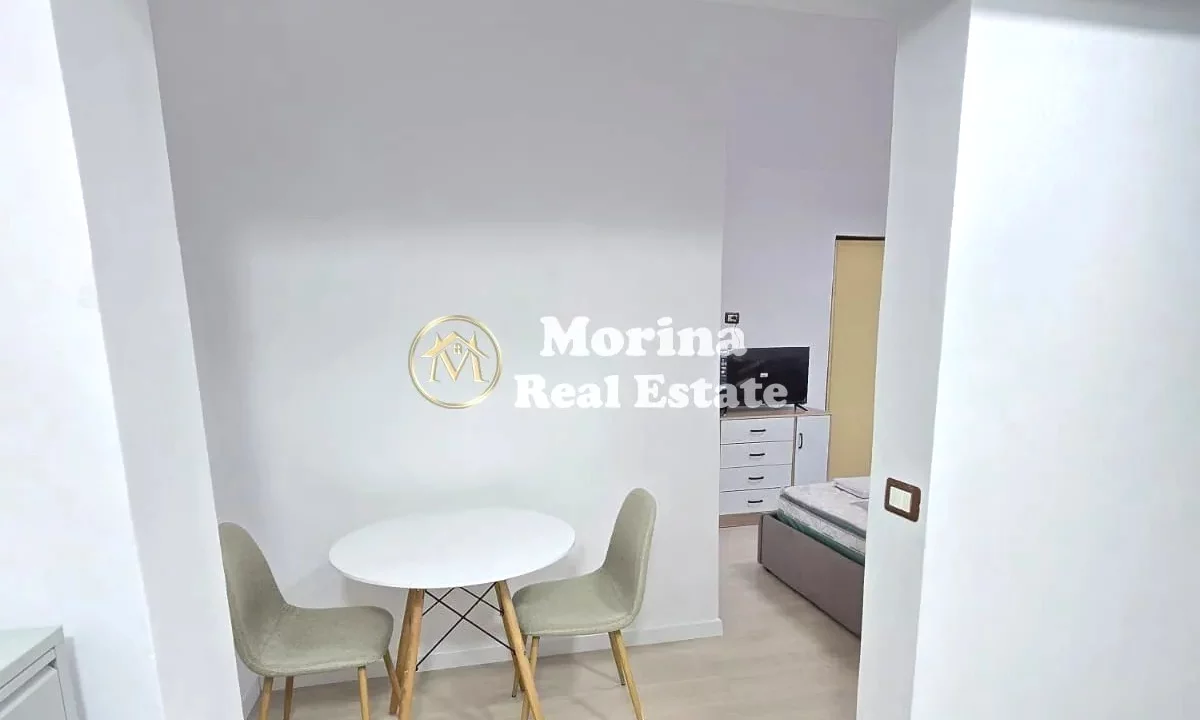 Shtepi me qera Apartament ne Tirane, Garsoniere, Mobilimi E mobiluar, Pagesa 550  Euro.