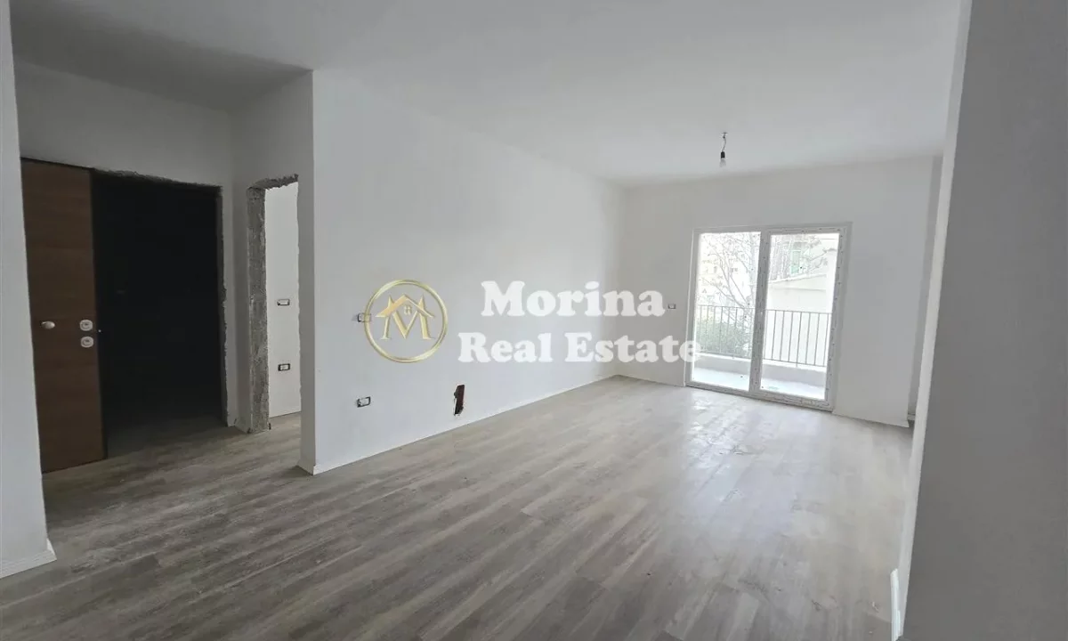 Shtepi ne shitje Apartament ne Tirane, 1+1, Mobilimi Bosh, pa mobiluar, Pagesa 126,000  Euro.