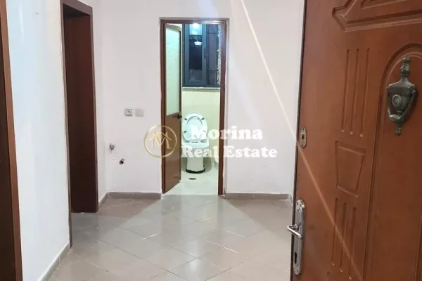 Shtepi me qera 2+1 ne Tirane - 520 Euro