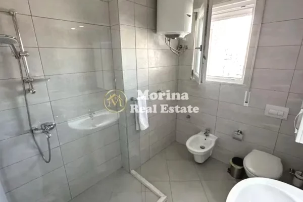 Shtepi me qera Apartament ne Tirane, 2+1, Mobilimi E mobiluar, Pagesa 1,250  Euro.