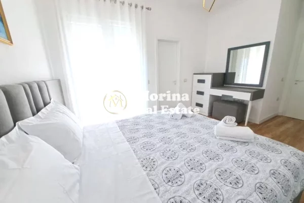 Shtepi me qera Apartament ne Tirane, 2+1, Mobilimi E mobiluar, Pagesa 1,250  Euro.