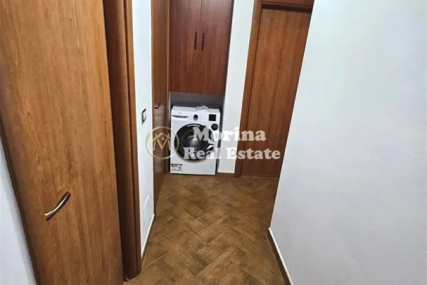 Appartamento in affitto a Tirana 3+1, Arredato