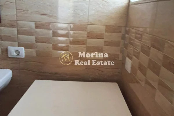 Shtepi me qera Shtepi Private ne Tirane, 1+1, Mobilimi E mobiluar, Pagesa 320  Euro.