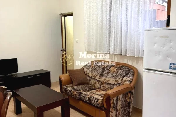 Shtepi me qera Shtepi Private ne Tirane, 1+1, Mobilimi E mobiluar, Pagesa 350  Euro.