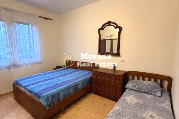 Shtepi me qera Shtepi Private ne Tirane, 1+1, Mobilimi E mobiluar, Pagesa 350  Euro.