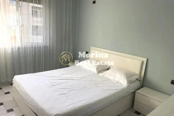Shtepi me qera Apartament ne Tirane, 2+1, Mobilimi E mobiluar, Pagesa 700  Euro.