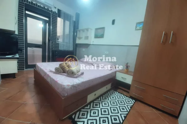 Shtepi me qera Apartament ne Tirane, 1+1, Mobilimi E mobiluar, Pagesa 450  Euro.