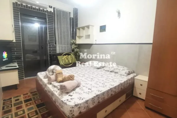 Shtepi me qera Apartament ne Tirane, 1+1, Mobilimi E mobiluar, Pagesa 450  Euro.