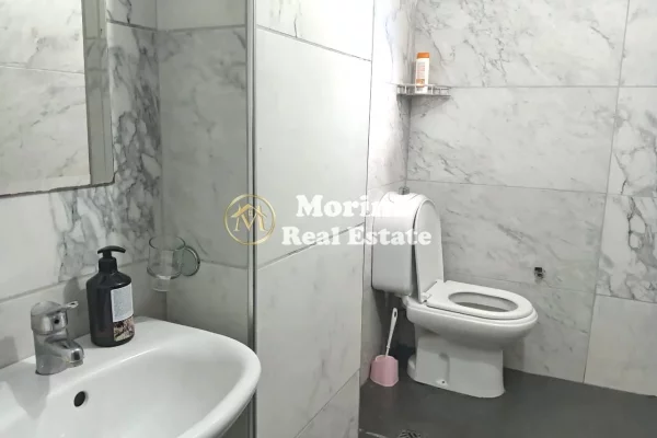 Shtepi me qera Apartament ne Tirane, 1+1, Mobilimi E mobiluar, Pagesa 450  Euro.