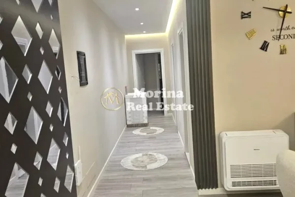 Shtepi me qera Apartament ne Tirane, 2+1, Mobilimi E mobiluar, Pagesa 700  Euro.