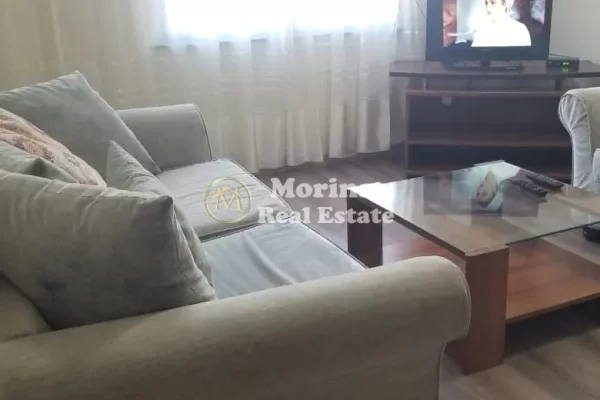 Shtepi me qera Apartament ne Tirane, 1+1, Mobilimi E mobiluar, Pagesa 500  Euro.
