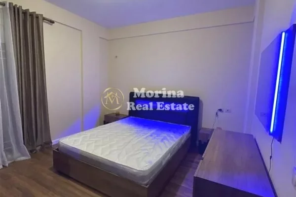 Shtepi me qera Shtepi Private ne Tirane, 2+1, Mobilimi E mobiluar, Pagesa 600  Euro.
