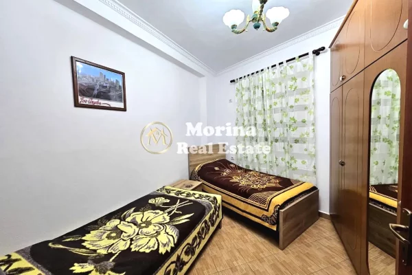 Shtepi me qera Apartament ne Tirane, 2+1, Mobilimi E mobiluar, Pagesa 400  Euro.