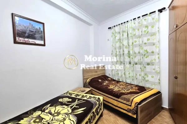 Shtepi me qera Apartament ne Tirane, 2+1, Mobilimi E mobiluar, Pagesa 400  Euro.