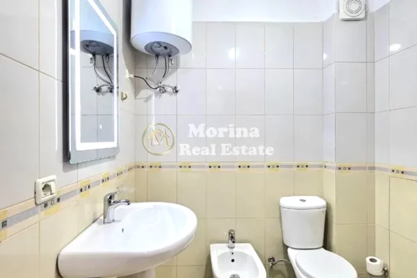 Shtepi me qera Apartament ne Tirane, 2+1, Mobilimi E mobiluar, Pagesa 400  Euro.