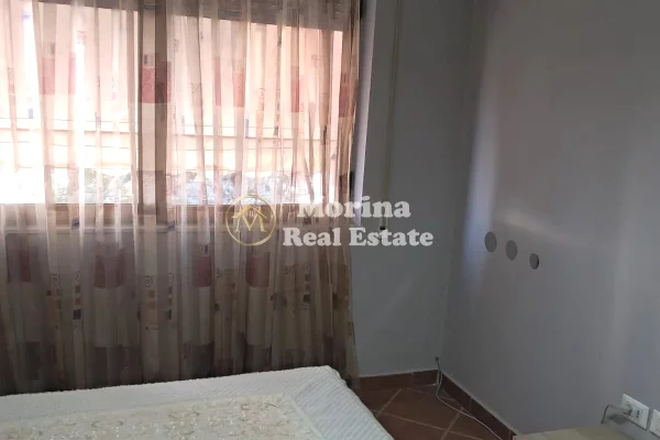 Shtepi me qera Apartament ne Tirane, Garsoniere, Mobilimi E mobiluar, Pagesa 500  Euro.