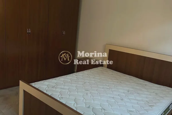 Shtepi me qera Shtepi Private ne Tirane, 2+1, Mobilimi E mobiluar, Pagesa 400  Euro.