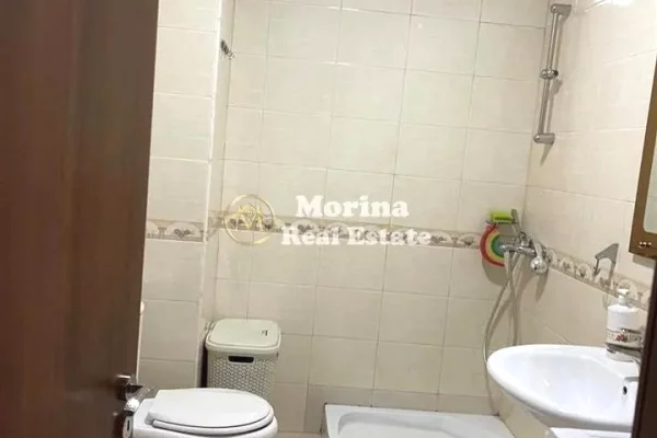 Shtepi me qera Apartament ne Tirane, 1+1, Mobilimi E mobiluar, Pagesa 550  Euro.