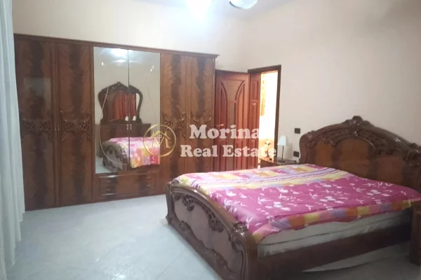 Shtepi me qera Shtepi Private ne Tirane, 2+1, Mobilimi E mobiluar, Pagesa 450  Euro.